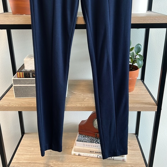 CAbi Mid-Rise Newport Navy Slim Leg #814 Ponte Pants, 4 - Picture 3 of 9